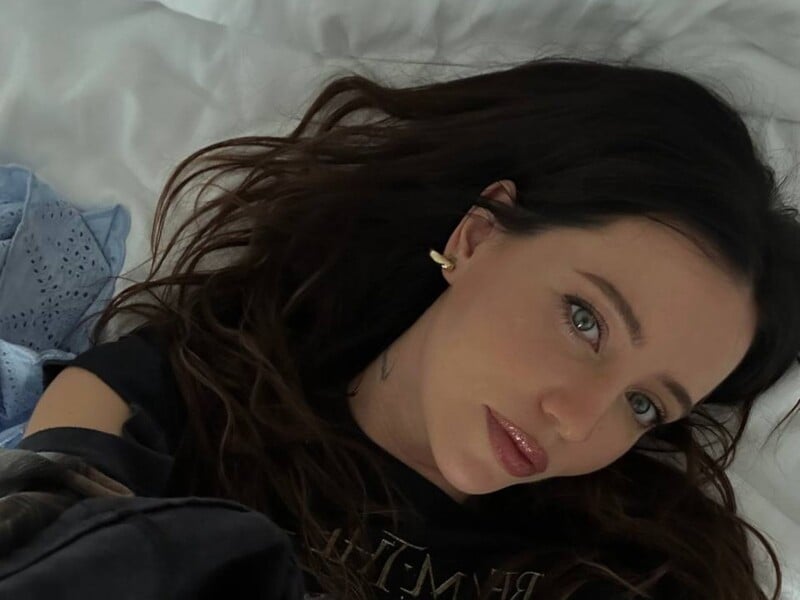 "Надя завжди хоче". Кацурін розповів про найшвидший спосіб зробити Дорофєєву щасливою