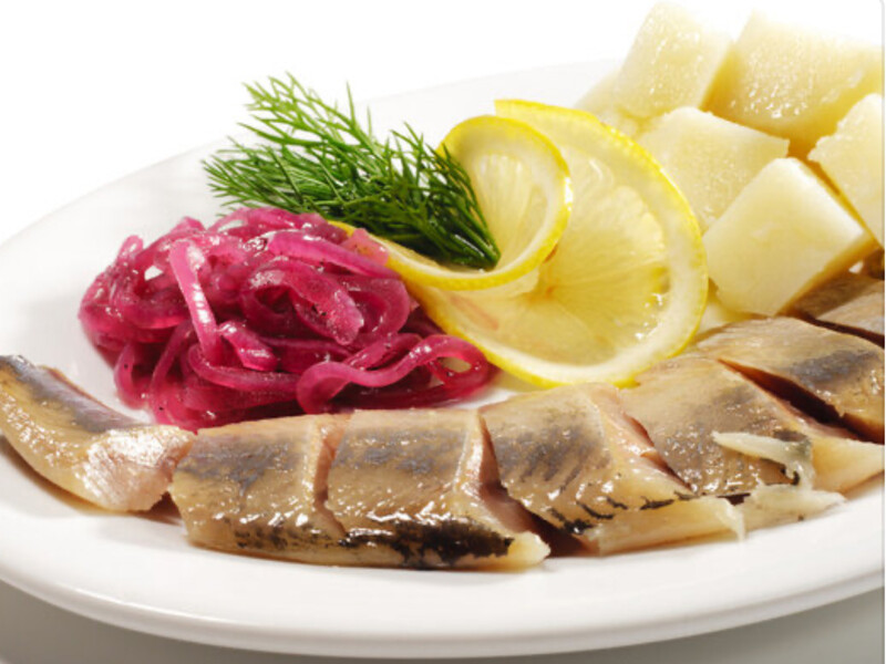 "Оселедець у лимонному маринаді сподобається тим, хто не хоче використовувати оцет". Рецепт за ніч