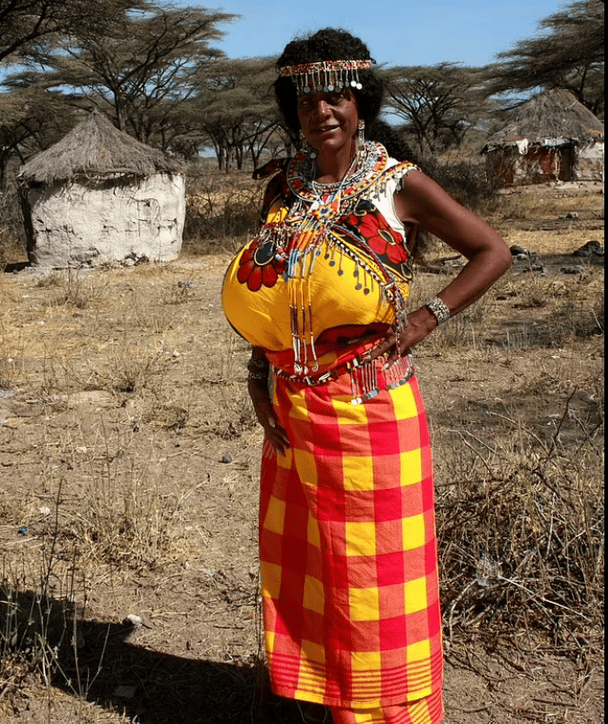 Жінка змінила колір шкіри, щоб стати “екзотичною Барбі”: який вигляд вона має