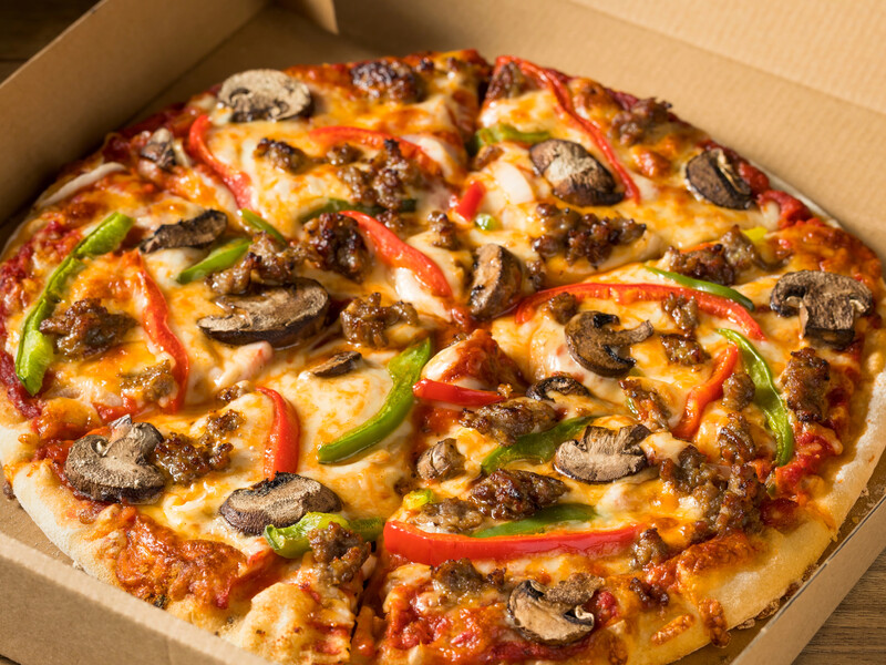 Скористайтеся цим найшвидшим способом – і піца вийде смачною й ніжною. Простий рецепт