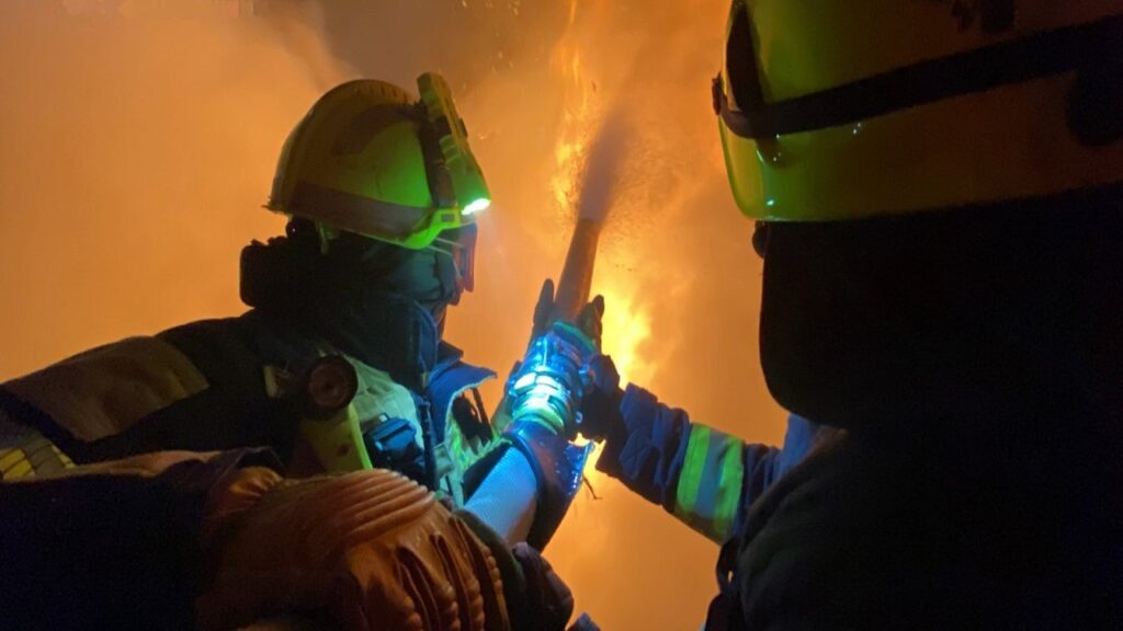 Вибухи в Одесі: внаслідок атаки дронів спалахнули пожежі