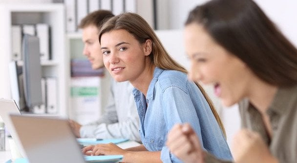 Дев’ять ознак, які вказують, що вам хтось заздрить