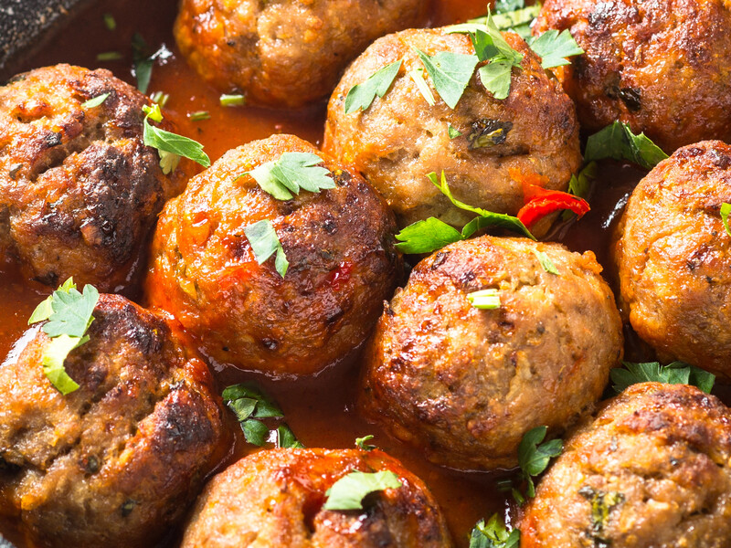 Приготуйте цей ароматний соус – і гречаники вийдуть смачними. Рецепт поживної вечері