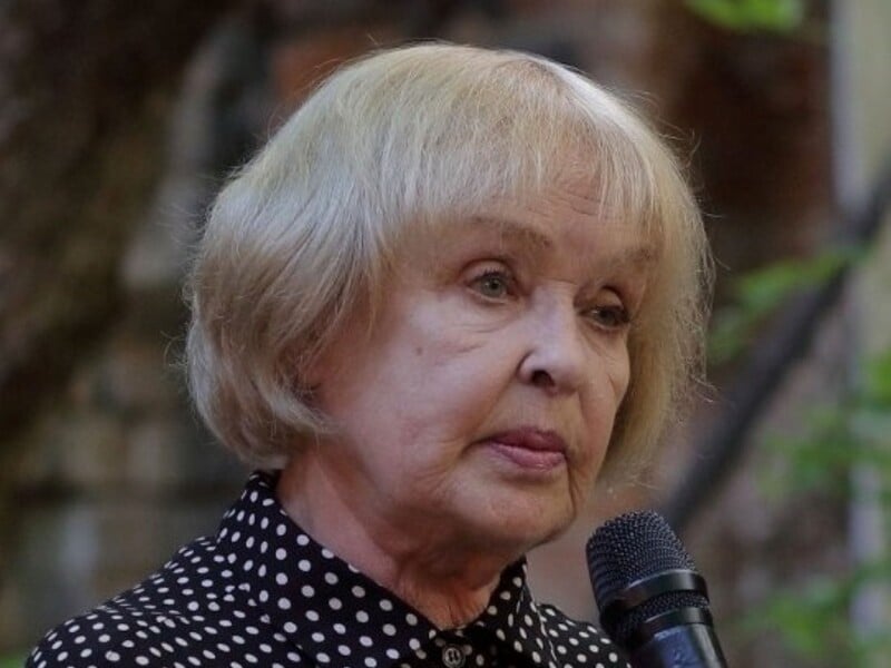 "Була поруч у тяжкі життєві моменти". Роговцева розповіла, що померла близька їй людина