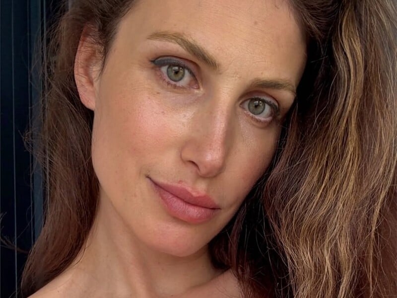 Стало відомо, у якій країні перебуває дружина Тігіпка з їхніми дітьми