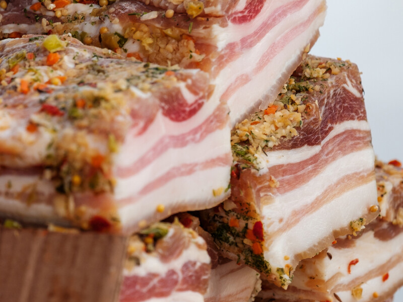 Замаринуйте сало у цьому – і воно стане м'яким і неймовірно смачним. Рецепт особливої закуски