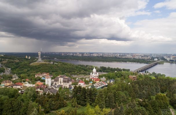 У Києві та області оголошено перший рівень небезпеки: у чому причина
