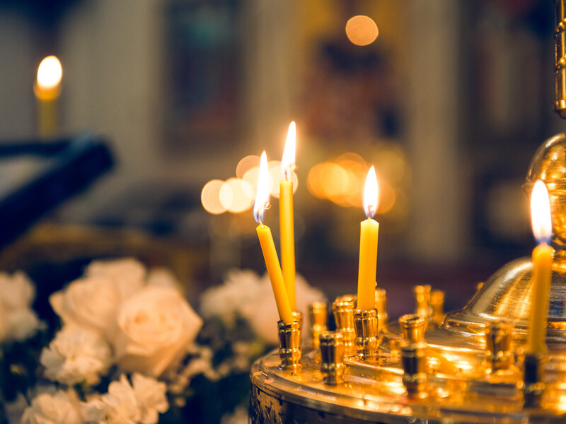 Як називається перший тиждень після Великодня, що не можна робити в ці дні та як правильно вітатися