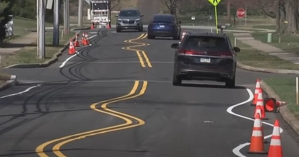 З водіями-порушниками вирішили боротися спеціальною дорожньою розміткою