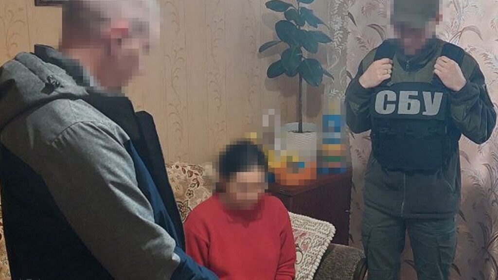 Триста засуджених колаборантів просяться в Росію – проєкт Хочу к своим Триста засуджених колаборантів просяться в Росію – проєкт Хочу к своим