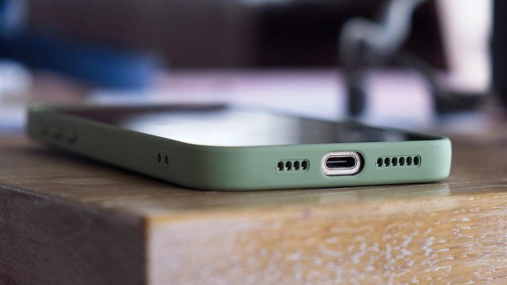 Розробник iPhone 18 планує збирати гаджети лише в Індії