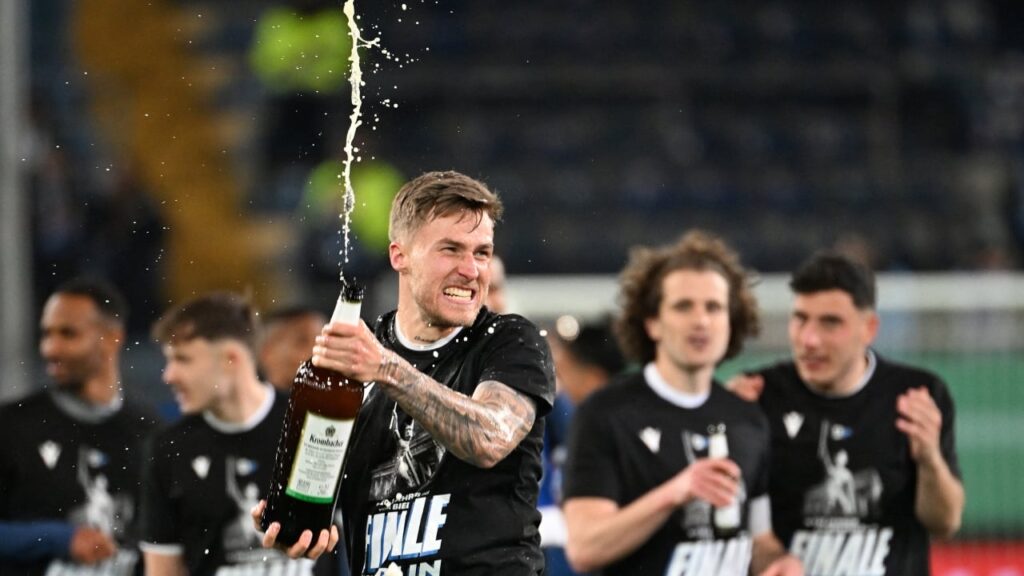 Кабмін дозволив комунальним підприємствам бронювати до 75% працівників