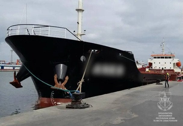 У Чорному морі затримали судно "тіньового флоту" Росії