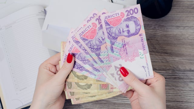 Чи відбулося фінансування виплат ВПО у квітні 2025 року: що відомо про нарахування