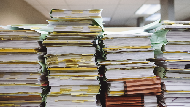 Які документи потрібні для оформлення пенсії в Україні