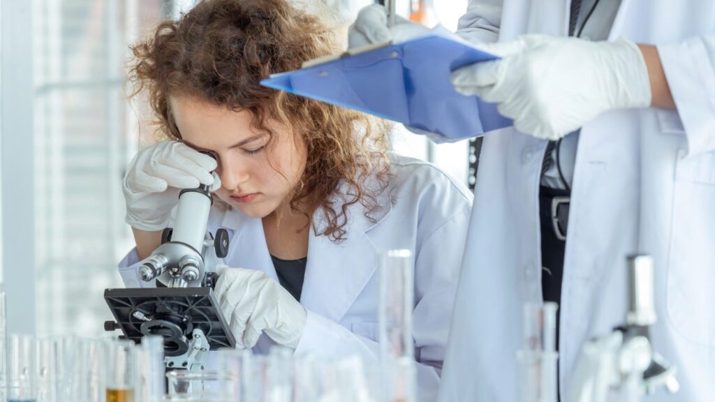 Німецькі біохіміки знайшли спосіб блокувати небезпечну алергічну реакцію