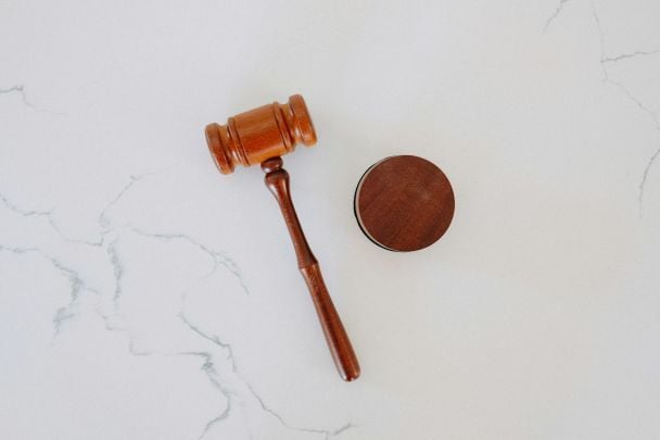 Заховалися за ЗСУ: як мобілізація допомагає підозрюваним уникнути вироку Заховалися за ЗСУ: як мобілізація допомагає підозрюваним уникнути вироку