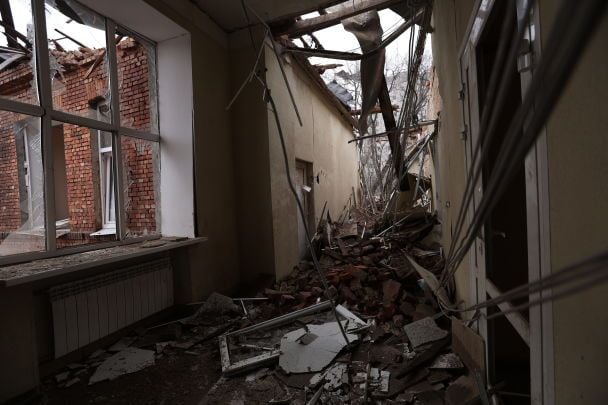 Росіяни вдарили КАБом по багатоповерхівці в Куп’янську