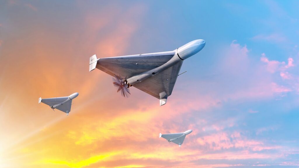 Нічна атака на Камʼянське: дрон влучив у багатоповерхівку, серед поранених – дитина