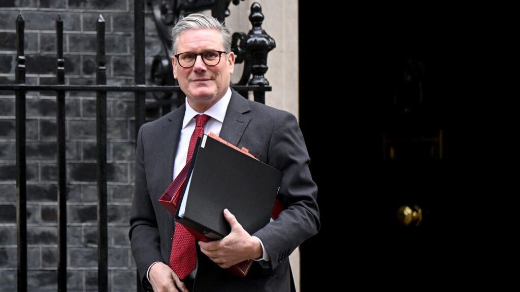 Епоха глобалізації скінчилася – Стармер про мита Трампа