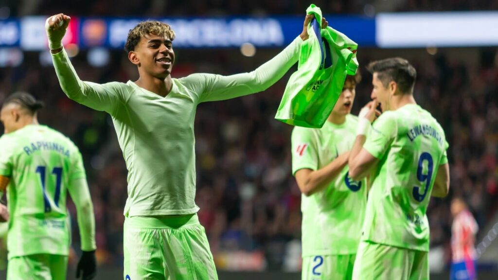 Другий шанс: у Києві рятують хлопчика з рідкісною вадою уретри