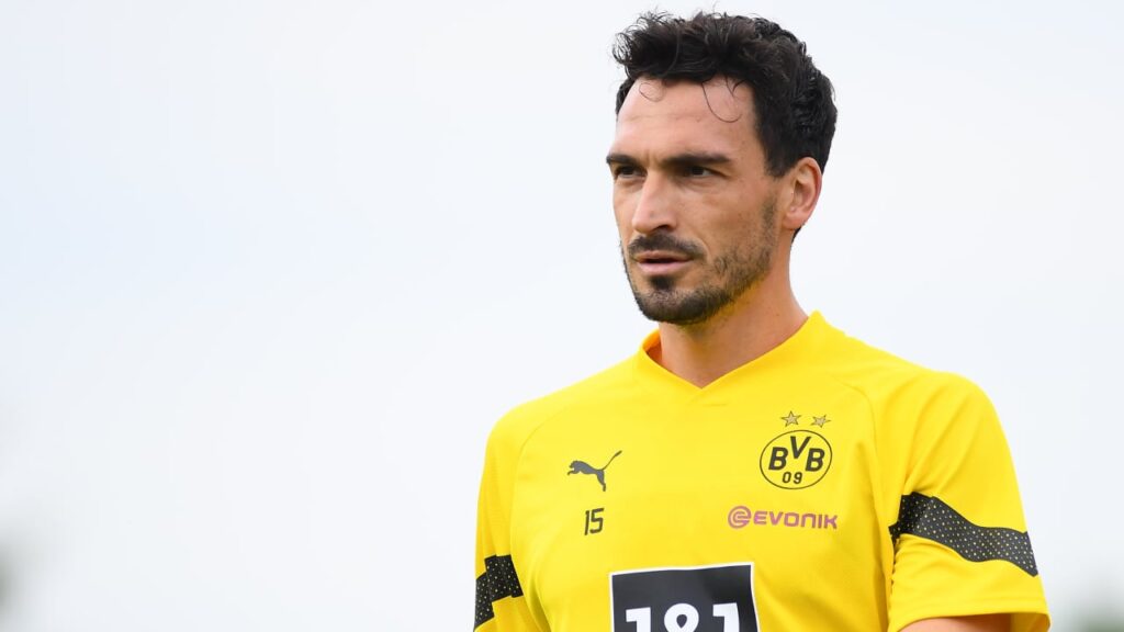 Переможець ЧС-2014 Матс Гуммельс оголосив про завершення кар’єри