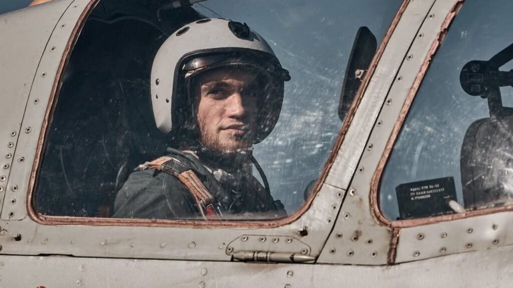 Льотчик Павло Іванов став Героєм України і майором посмертно