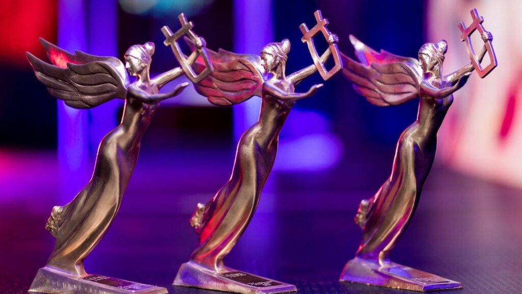 Музична премія Yuna 2025 оголосила переможців: тріумф ОЕ та спецнагороди