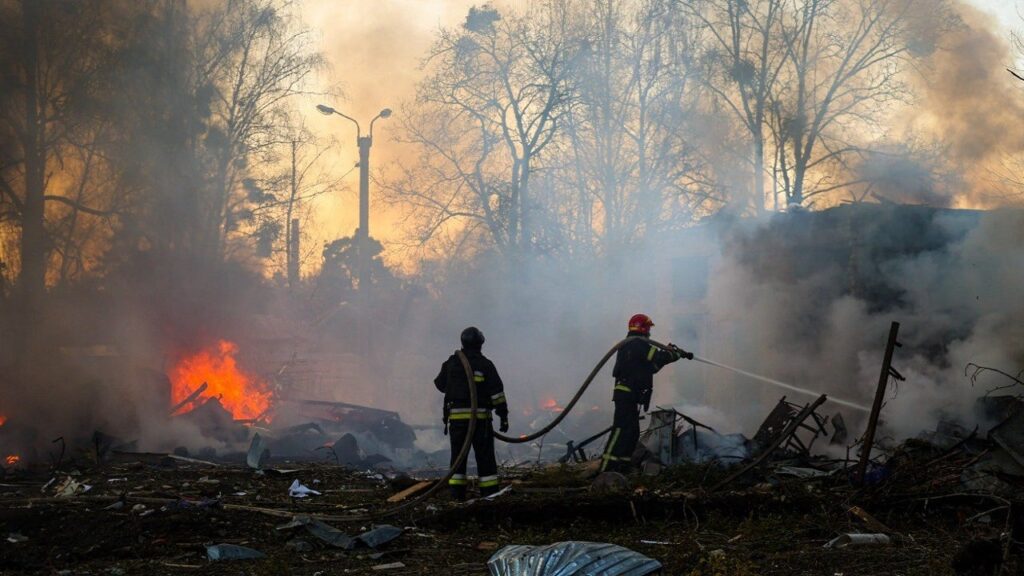 Харків атаковано Шахедами: щонайменше декілька ударів по місту