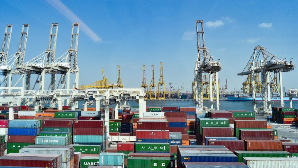 Мита Трампа призвели до найбільшої катастрофи на світових ринках з часів Covid – ЗМІ