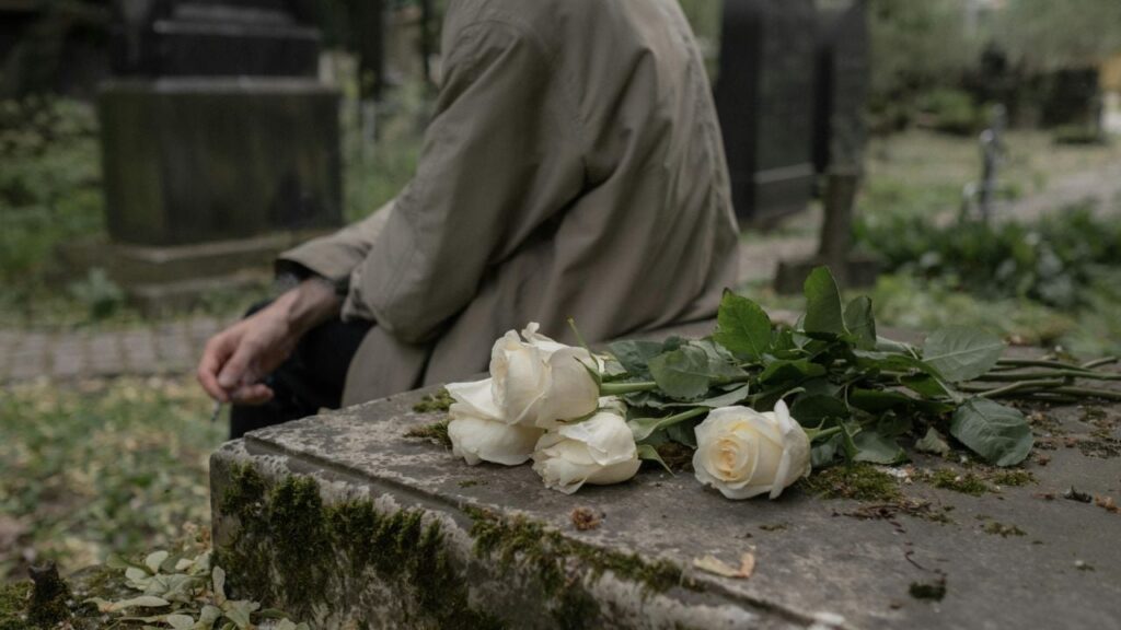 Провідна неділя в Україні 2025: що варто знати про обряди та пам’ятні традиції