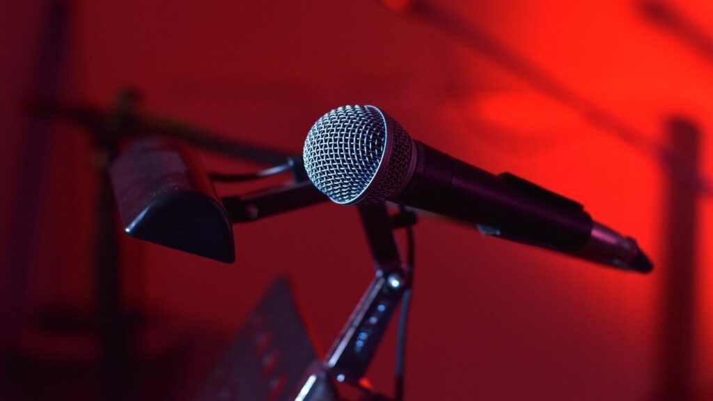 Штраф за прослуховування російської музики в громадських місцях: сума та коли виписується