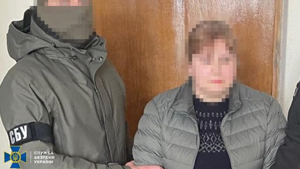 Шпигувала за військовими: на Миколаївщині СБУ затримала посадовицю-агентку РФ
