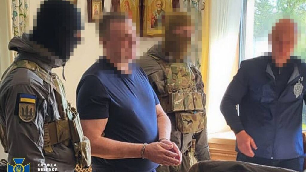 Затримано керівників оборонного заводу, які поставили ЗСУ 120 тис. бракованих снарядів Затримано керівників оборонного заводу, які поставили ЗСУ 120 тис. бракованих снарядів