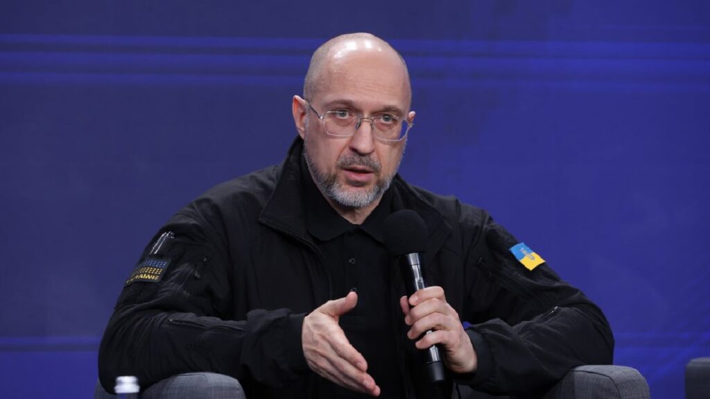 Посадовий оклад стане основою зарплати педпрацівників: МОН працює над змінами