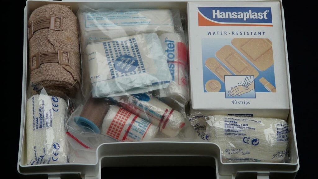 Штраф за відсутність аптечки в авто: скільки доведеться заплатити у 2025 році