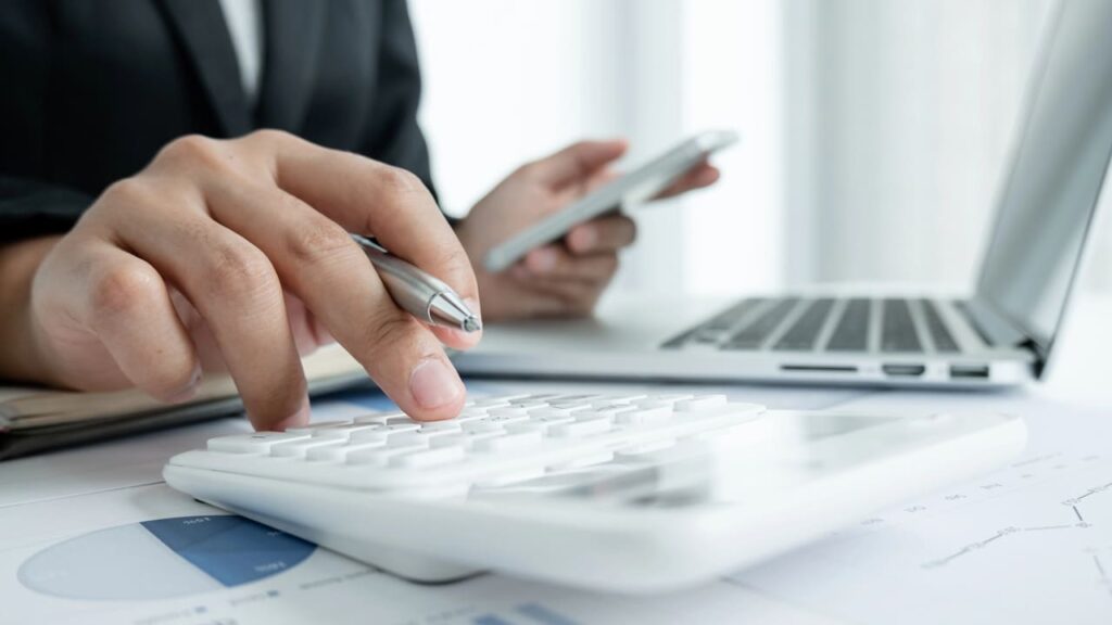 Штраф за несвоєчасну сплату єдиного податку у 2025 році: алгоритм розрахунку