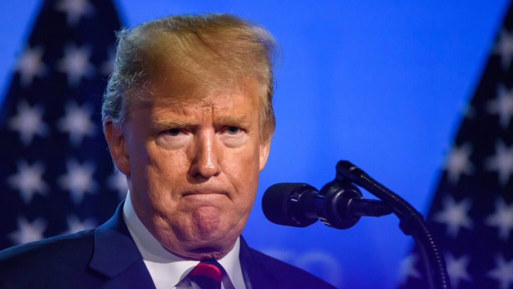 Мита США підсвітили розбрат у Білому домі: як і хто змусив Трампа переглянути тарифи