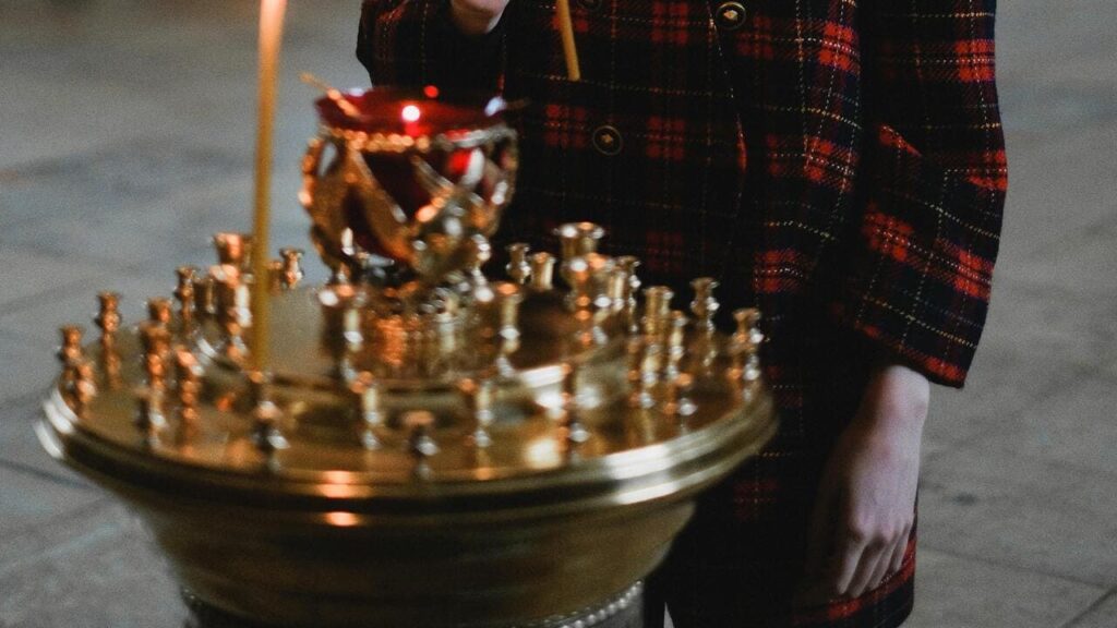 Страсна Субота 2025: день тиші та очікування Великодня