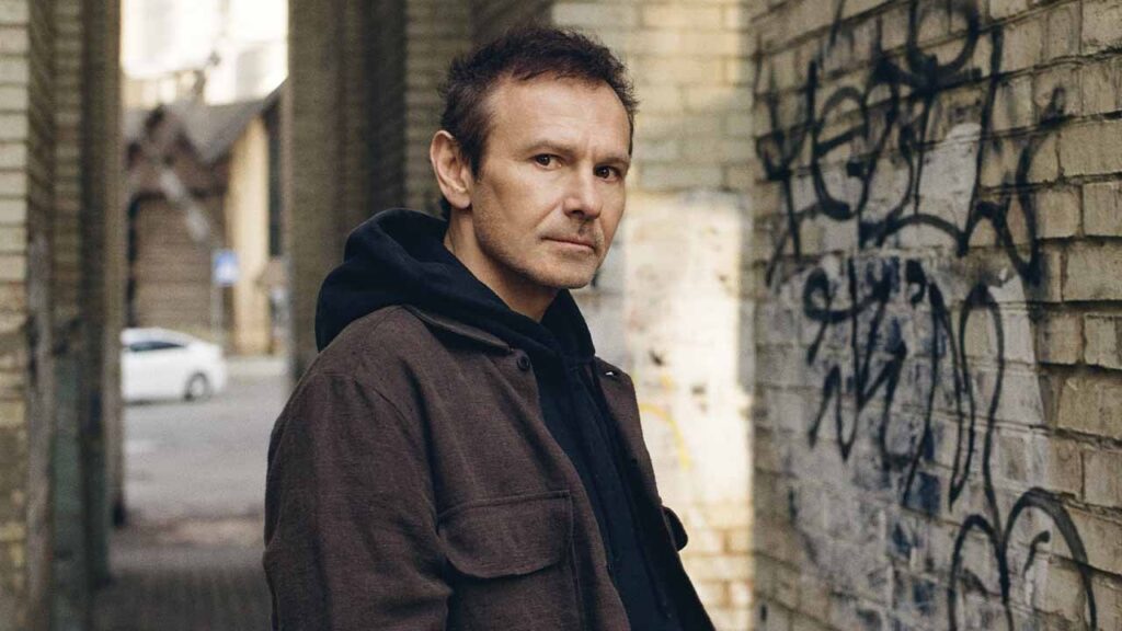 Про той самий лютий: Вакарчук випустив нову чуттєву пісню