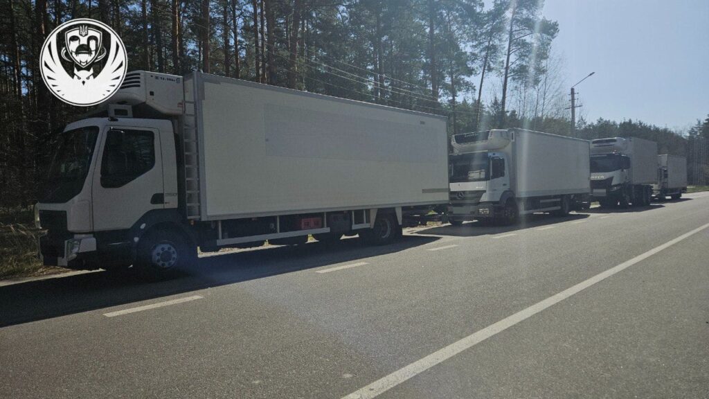 В Україну повернули тіла 909 полеглих захисників