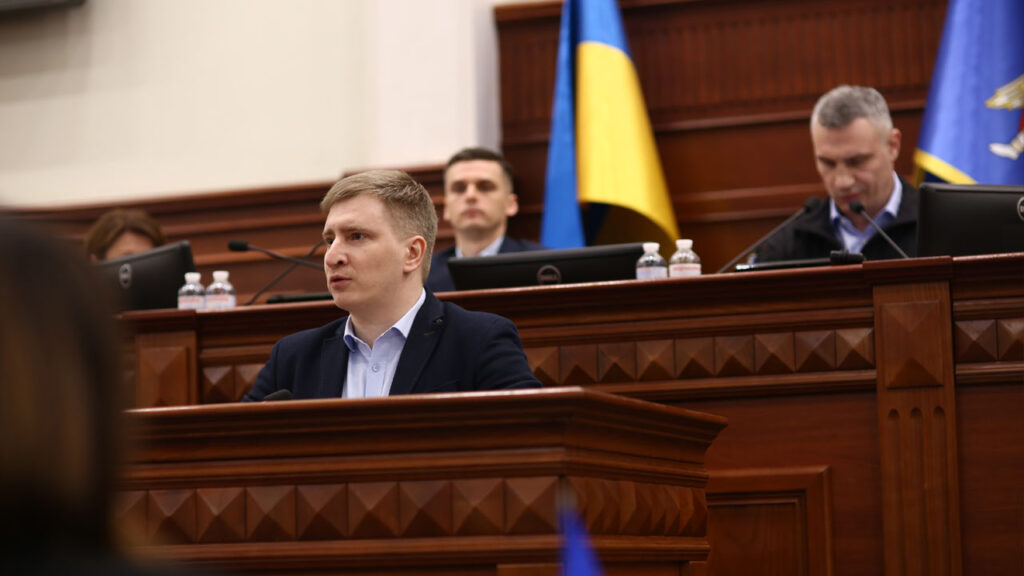 Київрада звільнила з посади віцемера Володимира Бондаренка