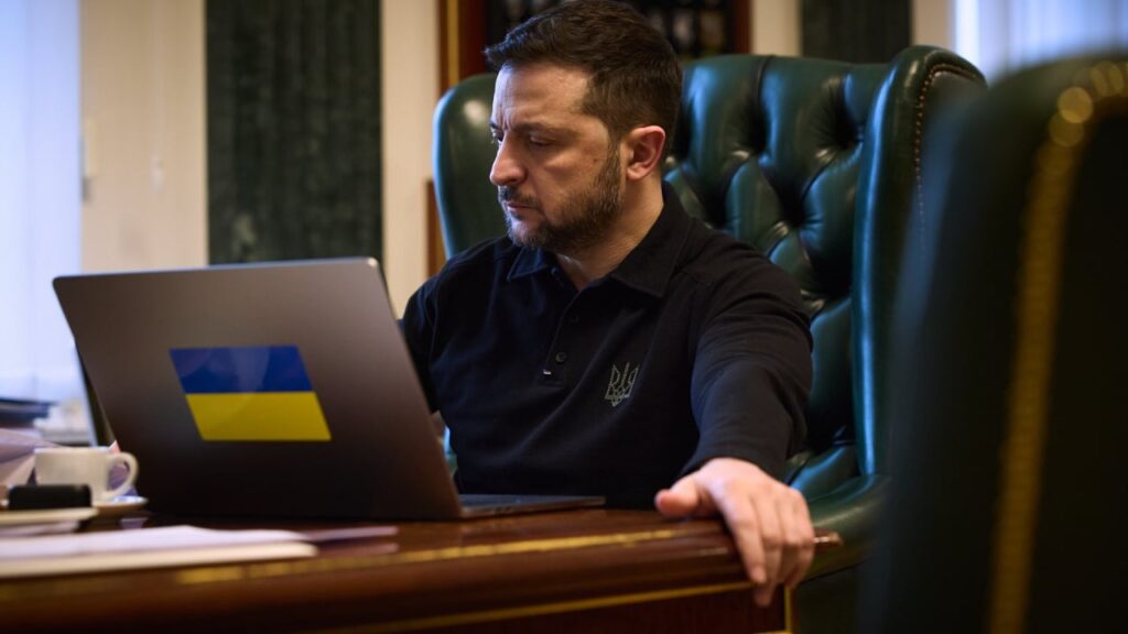 Зеленський увів у дію санкції проти Арбузова, Клюєва, Поліщука та Шевцової