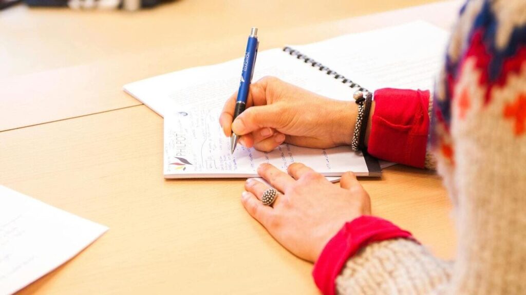 Вступ в університет у 2025 році: перелік необхідних документів