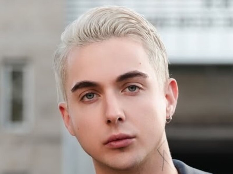 "Мені не потрібне схвалення". Melovin зробив заяву про свою сексуальну орієнтацію