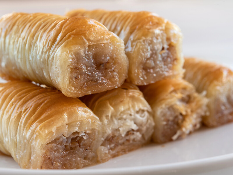 "Дуже простий, але неймовірно смачний рецепт". Як приготувати баклаву вдома