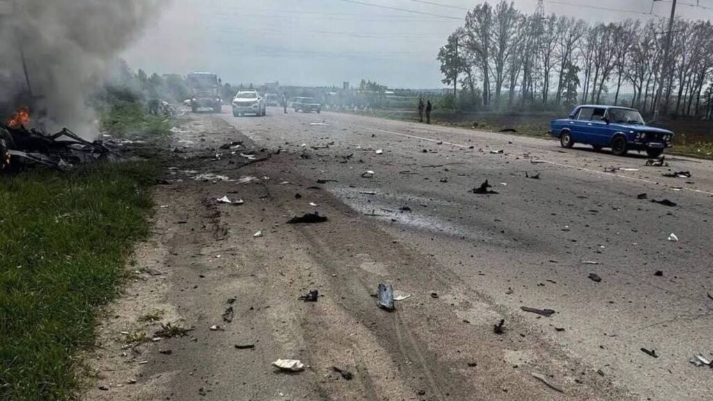 РФ вгатила по автівці енергетиків на околиці Сум: є загиблий та поранені РФ вгатила по автівці енергетиків на околиці Сум: є загиблий та поранені