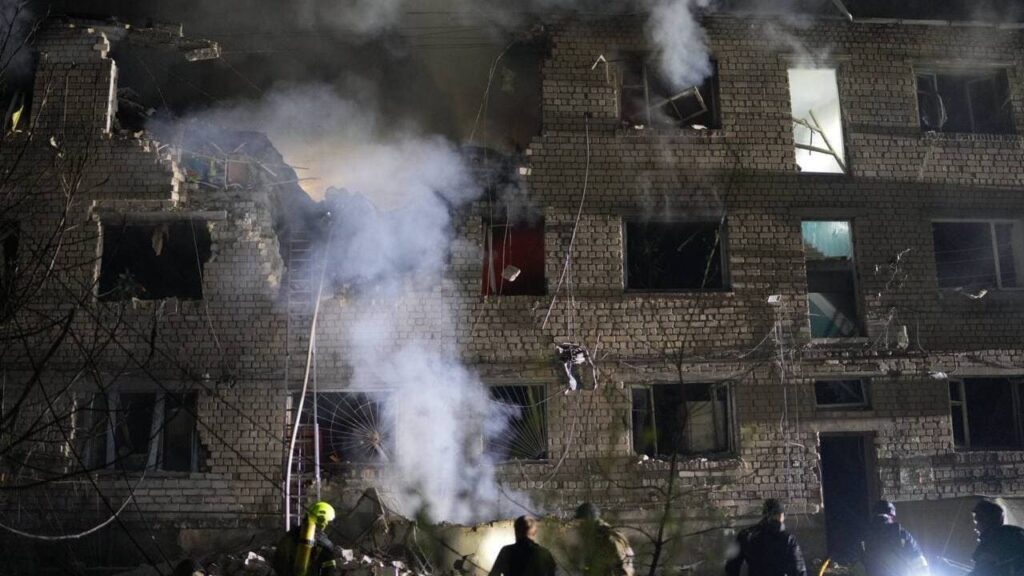 Атака на Запоріжжя 1 травня: кількість постраждалих знову зросла, двоє – у важкому стані