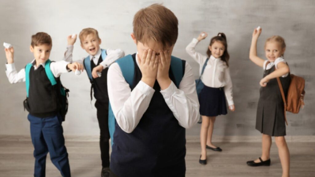 Лише 28% вчителів України можуть визначити, що таке булінг —  опитування