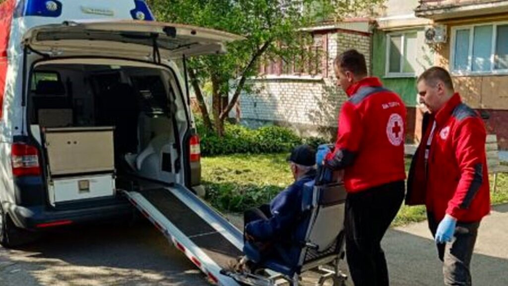 У чотирьох областях України з’явиться соціальне таксі: що відомо